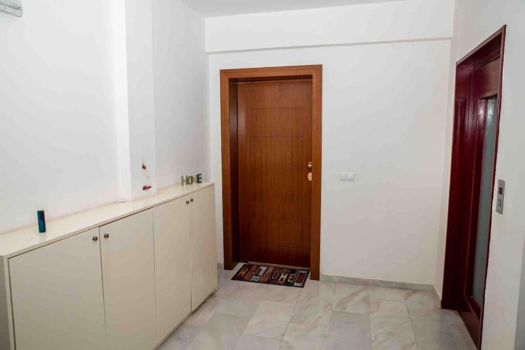 Lavrio Seaview 2Bdr Apt 4 Min Dive From The Sea 外观 照片