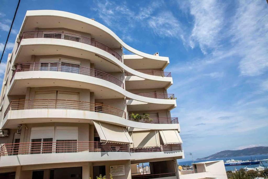 Lavrio Seaview 2Bdr Apt 4 Min Dive From The Sea 外观 照片